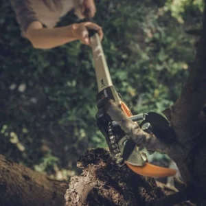 Top 10 ? COUPE-BRANCHES FISKARS MULTIFONCTIONS UPX82 PowerGear™ X – 1023625 ? 15